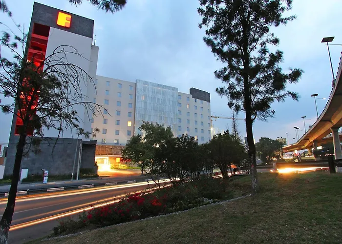 Fiesta Inn Express Naucalpan